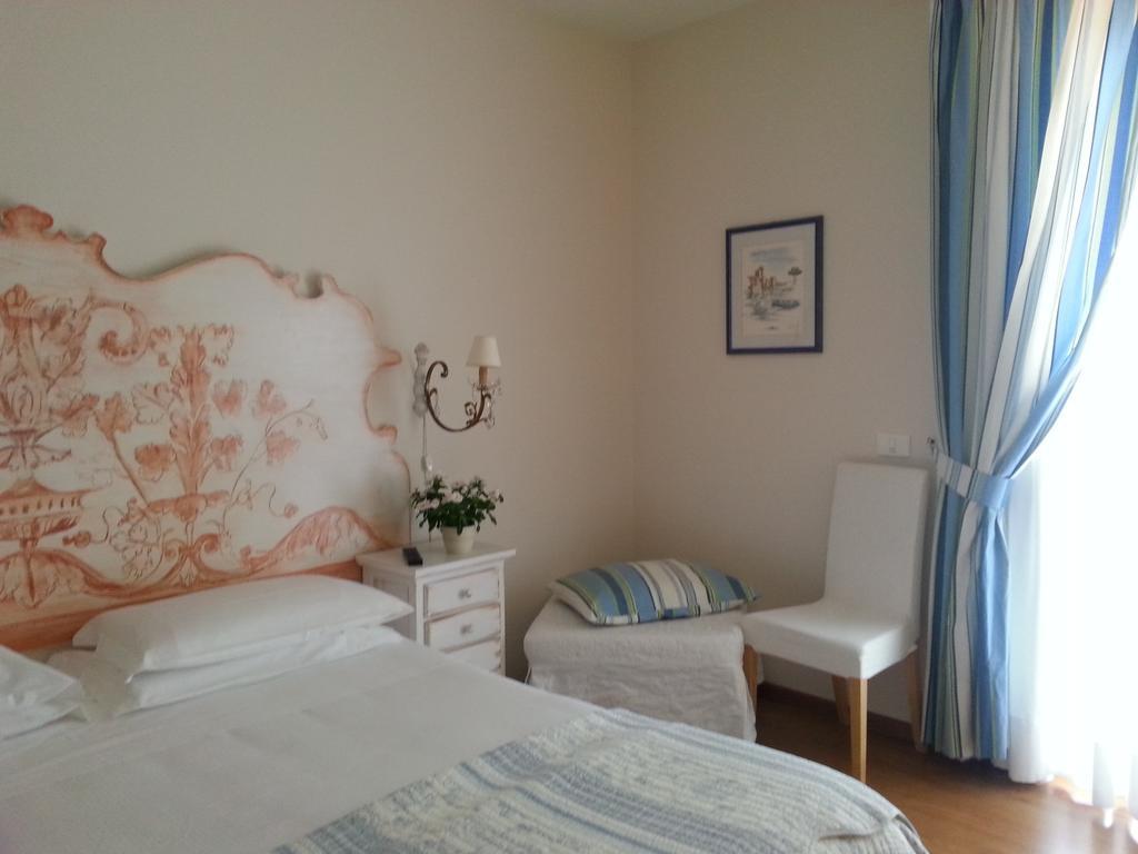 B&B Corte Frisonai Bardolino Quarto foto